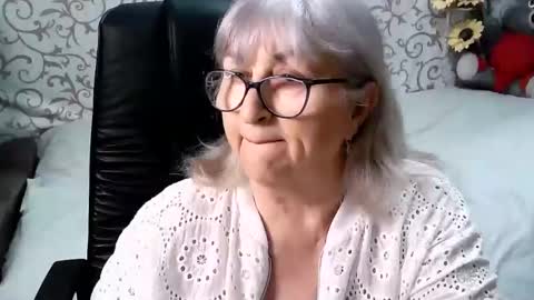 LolkaAlyss online show from 02-19-25, 08:20