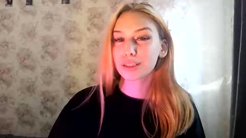 LollaLaKiss online show from 10-14-25, 04:13