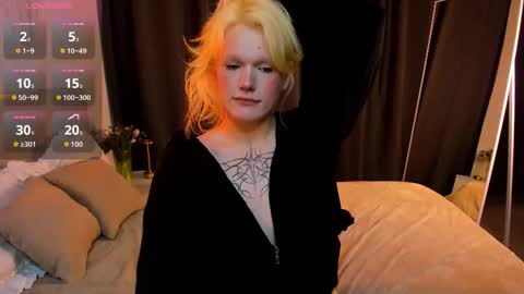 lollita online show from 03-08-26, 06:17