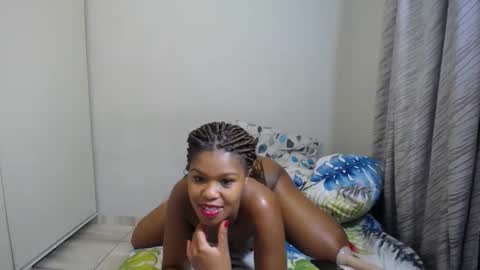 lolly_96 online show from 10-09-25, 03:15
