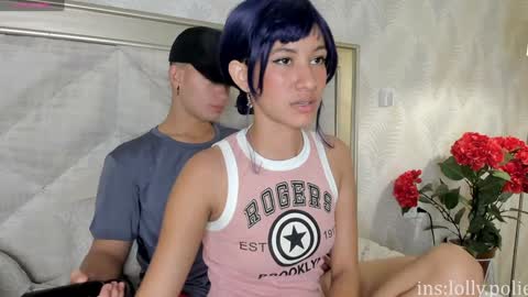 Snapshot of lolly_polie chatting on 12-30-24, 01:36 Lolly and neighbor online show from 12-30-24, 01:36