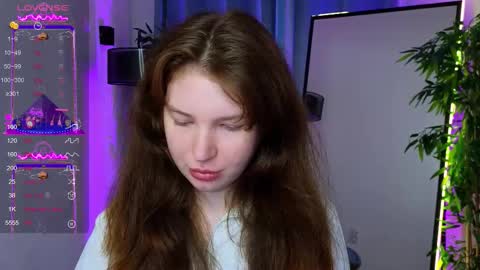 Snapshot of lolly_pump chatting on 10-05-25, 02:26 Mona online show from 10-05-25, 02:26