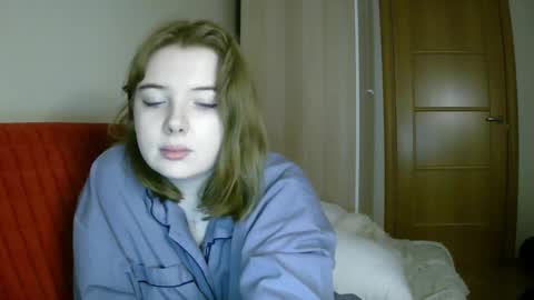 Lilly online show from 02-04-25, 02:32