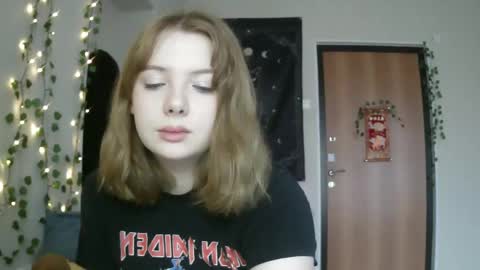 Lilly online show from 03-01-25, 02:02