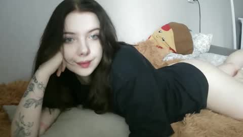 Lilly online show from 10-10-25, 08:57