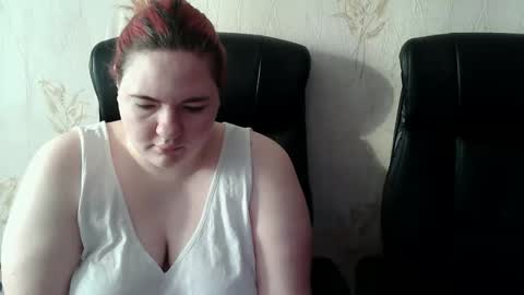 LollyNomeltyX online show from 02-18-26, 06:31