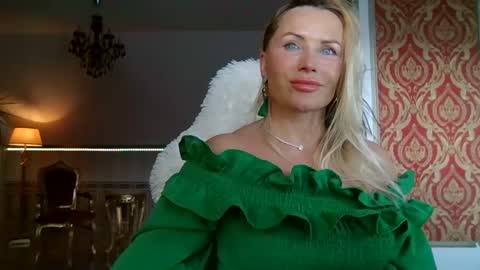 Roxy online show from 12-15-24, 12:38