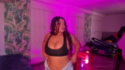 loly_marce online show from 04-04-26, 08:39