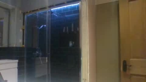 Snapshot of london_boy_35 chatting on 03-15-26, 10:38 hey you online show from 03-15-26, 10:38