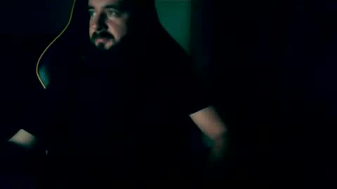 Snapshot of london_man1988 chatting on 12-16-24, 05:00 london_man1988 online show from 12-16-24, 05:00