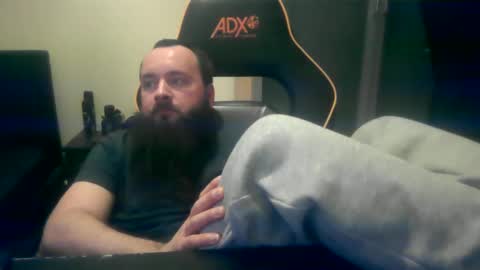 Snapshot of london_man1988 chatting on 02-09-25, 06:16 london_man1988 online show from 02-09-25, 06:16