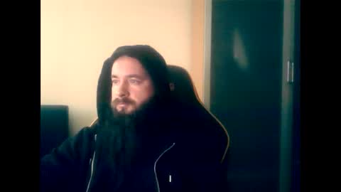 Snapshot of london_man1988 chatting on 03-02-25, 07:32 london_man1988 online show from 03-02-25, 07:32