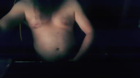 Snapshot of london_man1988 chatting on 11-24-25, 06:40 london_man1988 online show from 11-24-25, 06:40