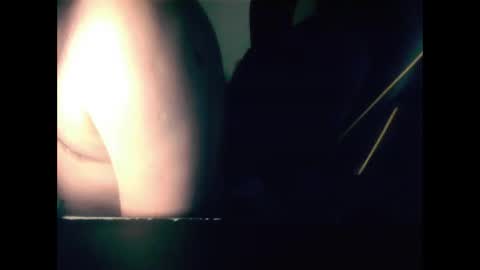 Snapshot of london_man1988 chatting on 12-14-25, 10:25 london_man1988 online show from 12-14-25, 10:25