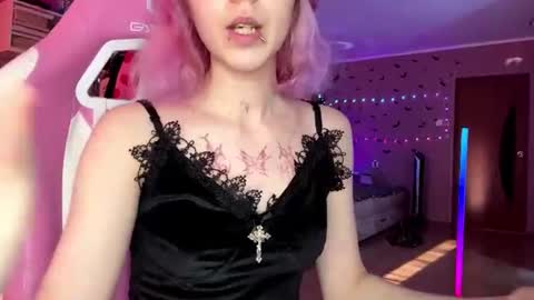 lone1y_bunny online show from 07-12-26, 02:19