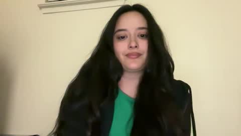 Snapshot of lonelypao chatting on 10-22-25, 08:47 Paola online show from 10-22-25, 08:47