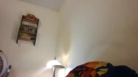 lonelytech72 online show from 01-05-25, 03:11