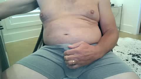 JustaGuyinMS online show from 09-09-25, 03:33
