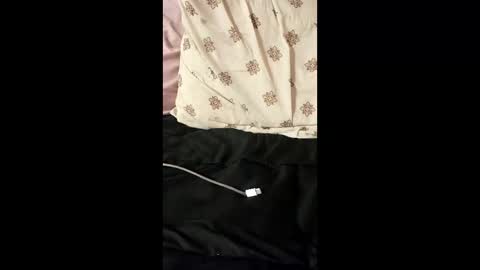 Snapshot of lonewolf848286 chatting on 03-01-26, 06:37 lonewolf848286 online show from 03-01-26, 06:37