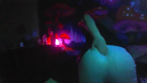 longandskinny16 online show from 02-18-26, 11:06