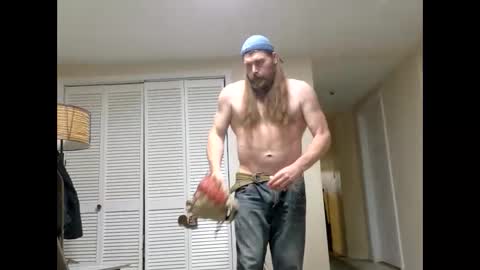 Snapshot of longhairedfreak1921 chatting on 02-05-26, 01:05 longhairedfreak1921 online show from 02-05-26, 01:05