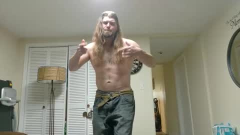 Snapshot of longhairedfreak1921 chatting on 02-13-26, 04:25 longhairedfreak1921 online show from 02-13-26, 04:25