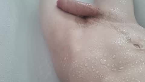 Snapshot of longslongbingbong chatting on 01-06-26, 02:21 longslongbingbong online show from 01-06-26, 02:21