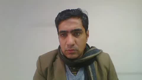 Lleida-man online show from 12-31-24, 04:06