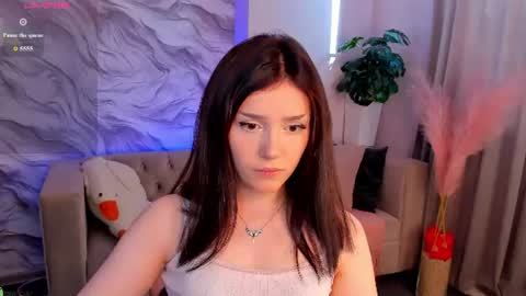 Snapshot of lonny_peach chatting on 07-08-26, 03:00 Luna online show from 07-08-26, 03:00