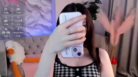 Snapshot of lonny_peach chatting on 07-14-26, 03:11 Luna online show from 07-14-26, 03:11
