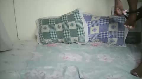 Snapshot of lonybrown chatting on 05-11-26, 02:45 lonybrown online show from 05-11-26, 02:45