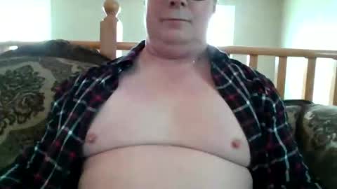 Snapshot of look823 chatting on 11-21-25, 03:33 look823 online show from 11-21-25, 03:33