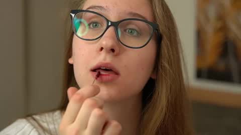 Hanna online show from 03-03-25, 07:39