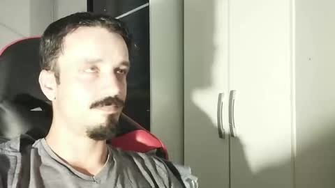 Lucas online show from 01-20-25, 12:18