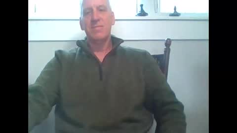 Snapshot of lookingforanopening chatting on 11-25-25, 04:51 lookingforanopening online show from 11-25-25, 04:51