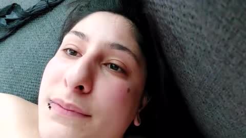 Snapshot of loolaunshaved chatting on 02-22-26, 01:53 loolaunshaved online show from 02-22-26, 01:53