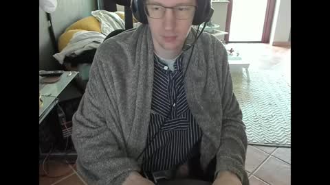 loomie online show from 01-19-25, 11:56