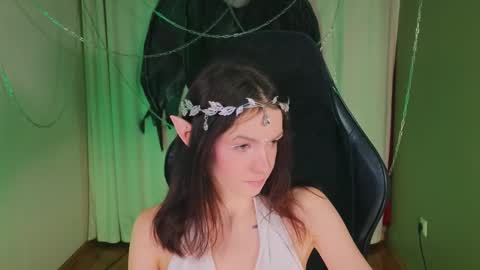 Luna online show from 10-30-25, 08:53