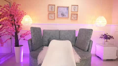 Loona Nyx online show from 11-11-25, 11:43