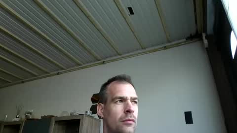 loonelyy online show from 04-27-26, 02:15