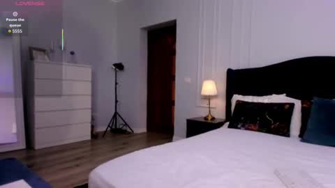  Annie online show from 02-17-26, 12:40