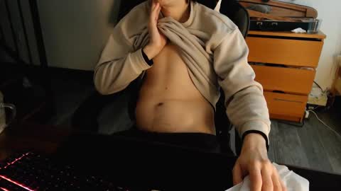 Peter and Ash online show from 10-24-25, 02:46