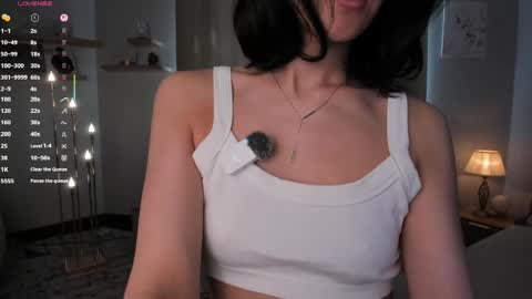 Lora control 2 min for every new Fan Club subscriber online show from 03-29-26, 08:36