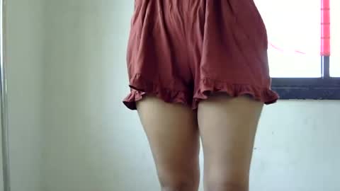 Snapshot of loraa_baby chatting on 07-15-26, 03:23 Loraa online show from 07-15-26, 03:23