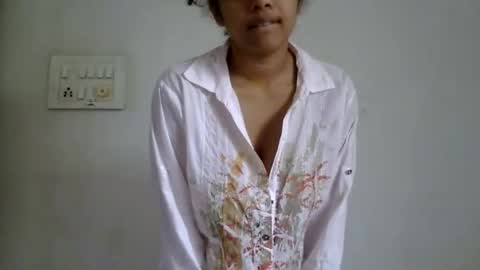 Snapshot of loraa_baby chatting on 07-28-26, 03:35 Loraa online show from 07-28-26, 03:35