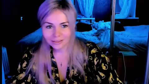 Snapshot of loraboyar chatting on 10-17-25, 02:26 Lora online show from 10-17-25, 02:26