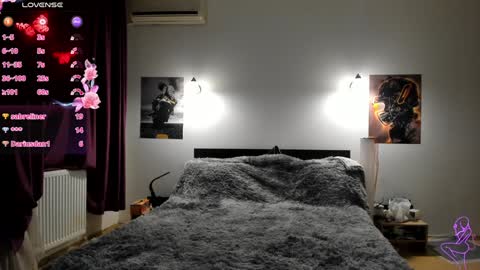Snapshot of loraflame chatting on 01-03-25, 03:55 Lora online show from 01-03-25, 03:55