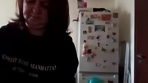 Snapshot of loraflame chatting on 01-11-25, 09:15 Lora online show from 01-11-25, 09:15