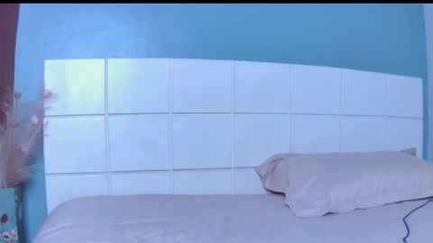 Blackcat online show from 04-08-26, 01:27