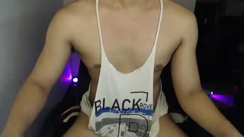 Snapshot of lord_of_cum69 chatting on 06-21-26, 01:52 Macky online show from 06-21-26, 01:52